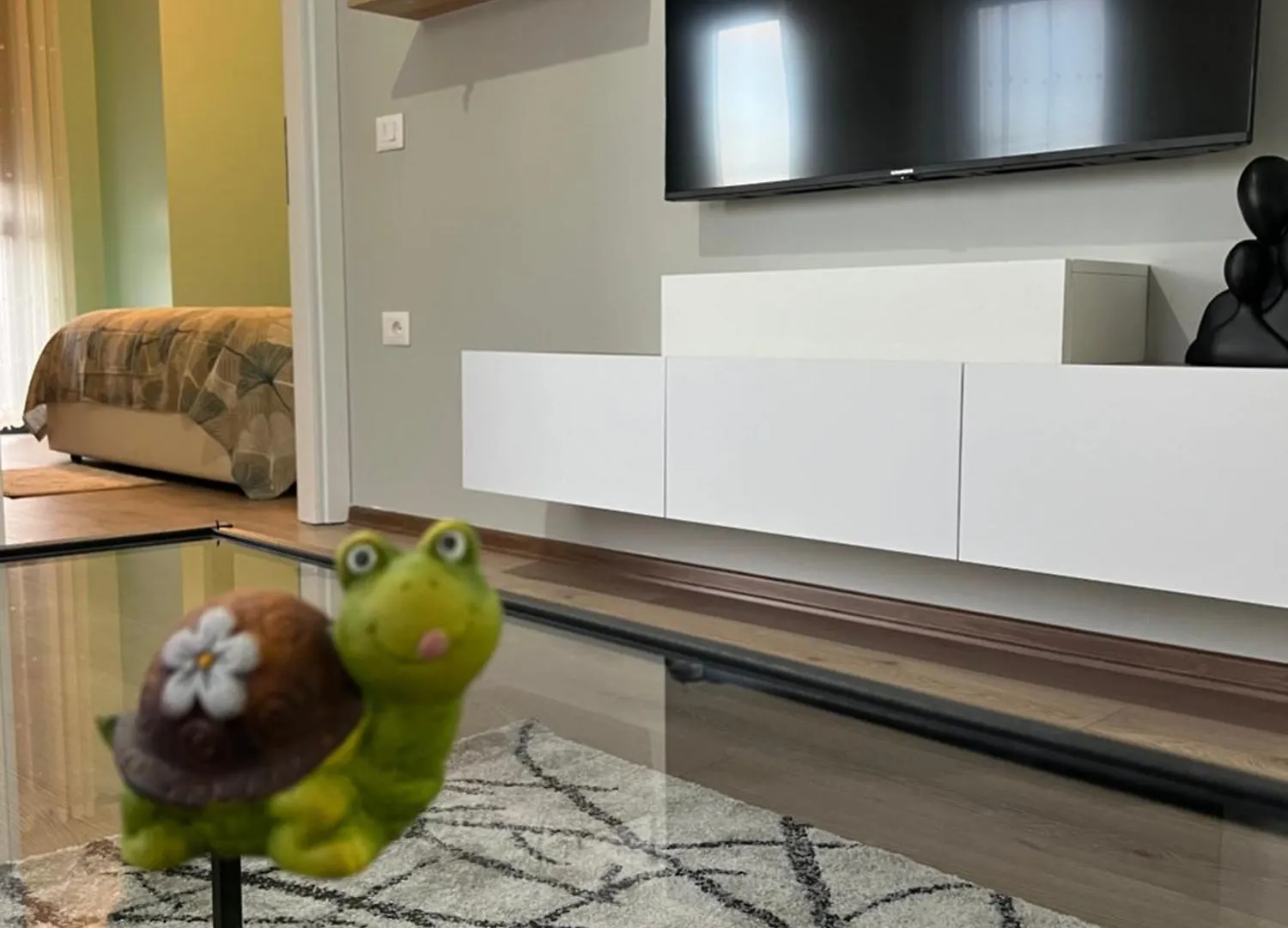 Alma Rose Apartments3 Κορυτσά 0*,